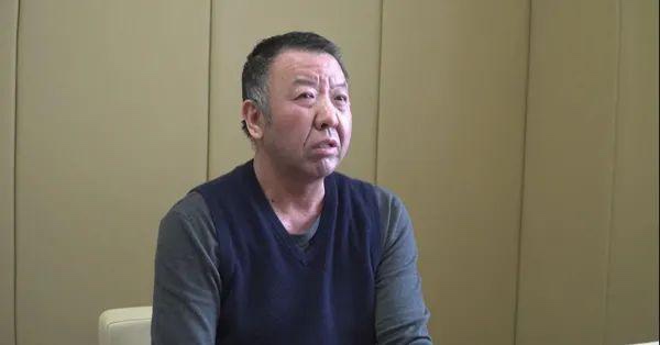 甘肃一副市长藏百箱茅台 一块名表30万